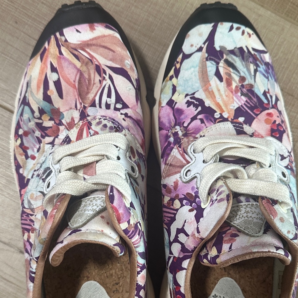 Women's Floral Print Casual Sneaker - Pink Multi - Picture 6 of 16